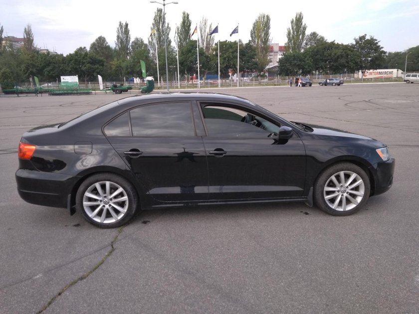 Фольксваген Джетта 6 r17