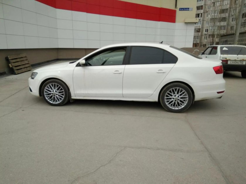 Jetta 6 r17