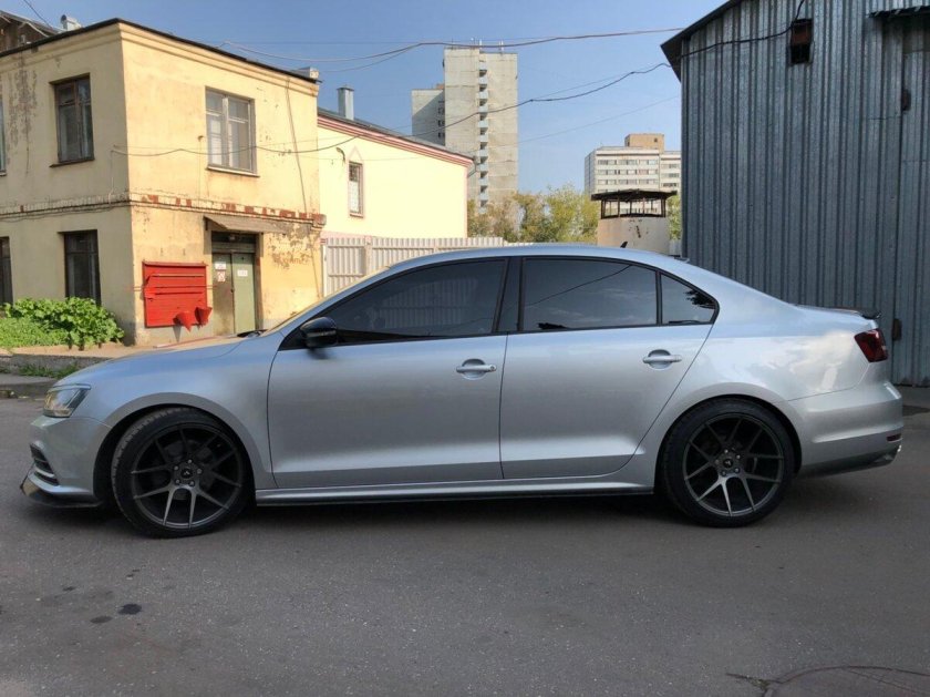 Занижение VW jetta6