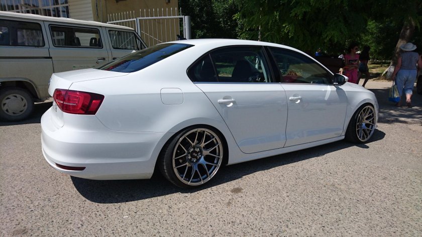 Jetta 6 r18