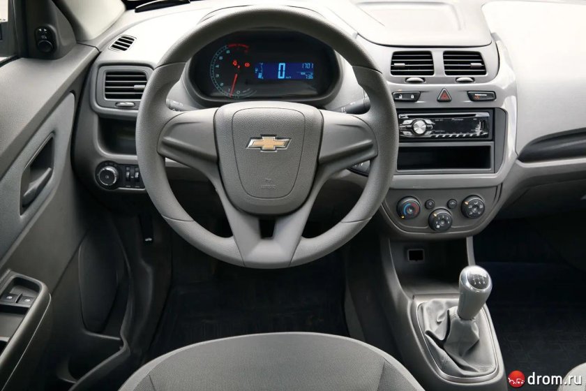 Chevrolet Cobalt 2013 Interior