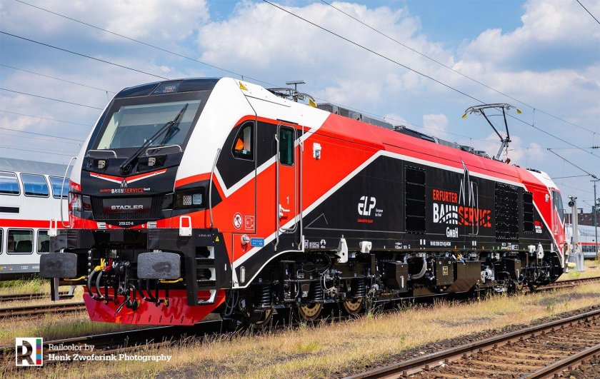 Гибридный локомотив