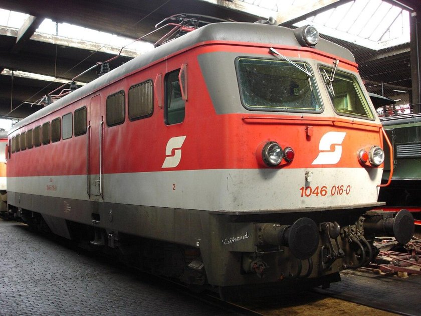 Пассажирские электровозы