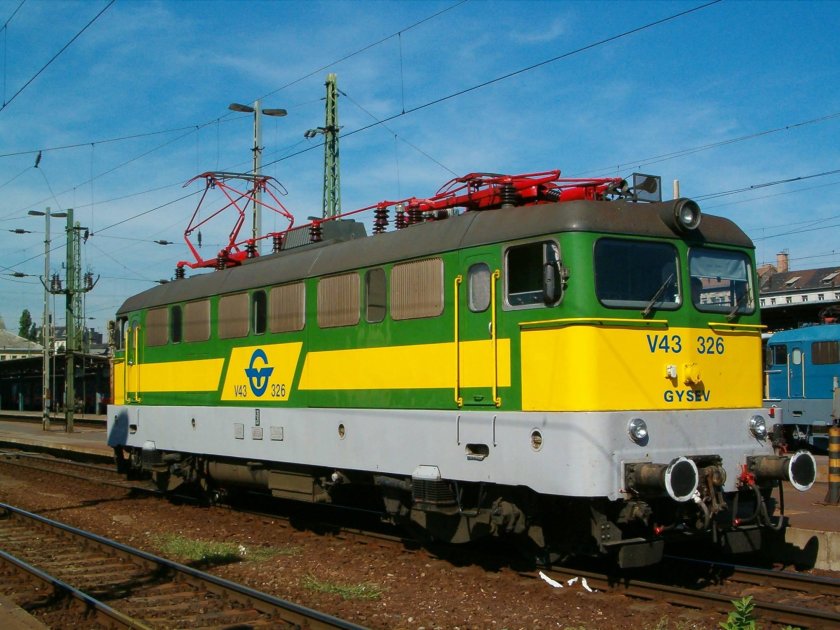 Электровоз MAV class v43