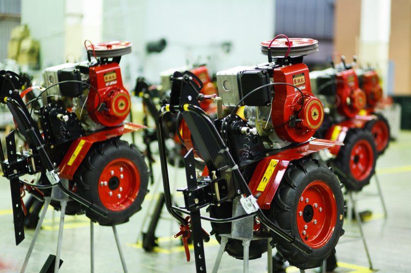 Калужский мотоблок КАДВИ