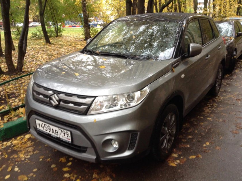 Сузуки Витара серая