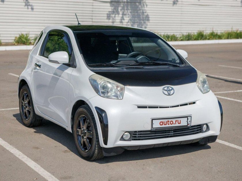 Toyota IQ 1.0