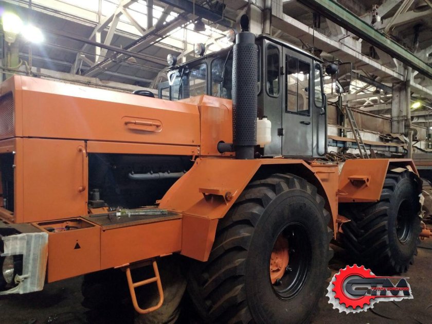 Трактор Кировец к 703