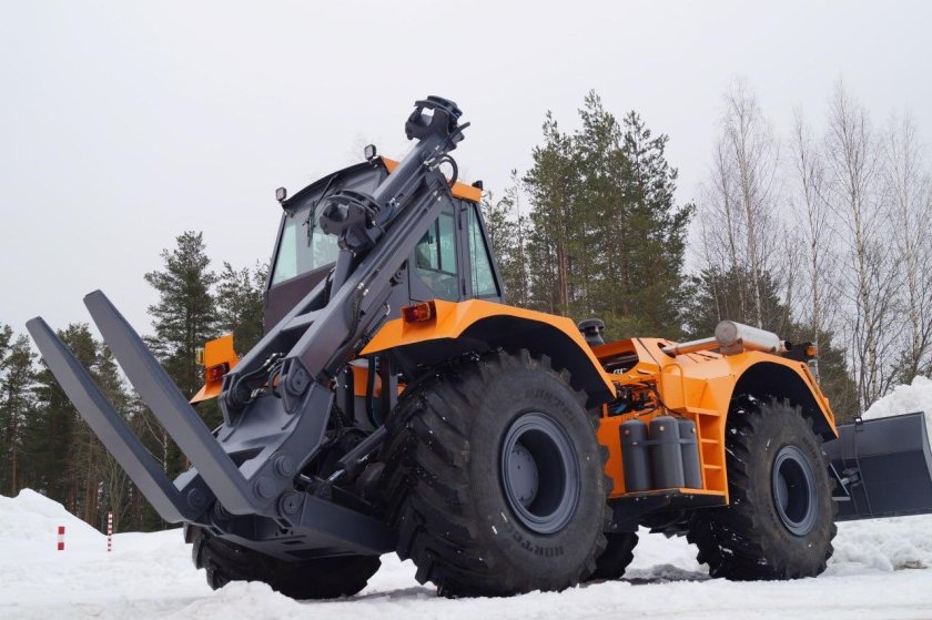 К-704 станислав опороперевозчик