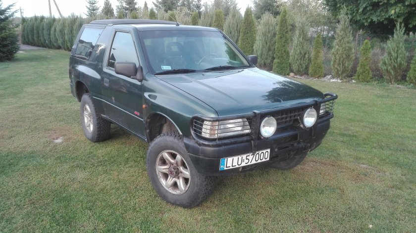 Opel frontera sport 1992
