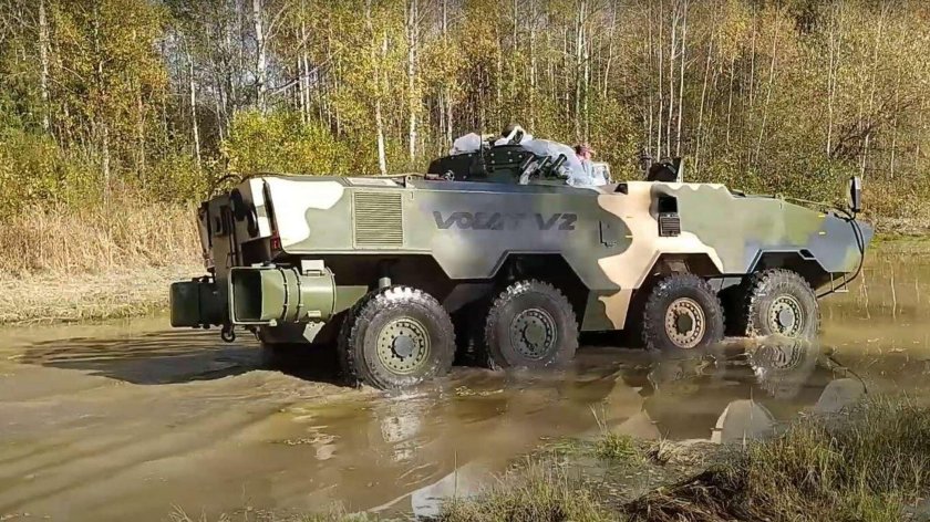 БТР МЗКТ-690003