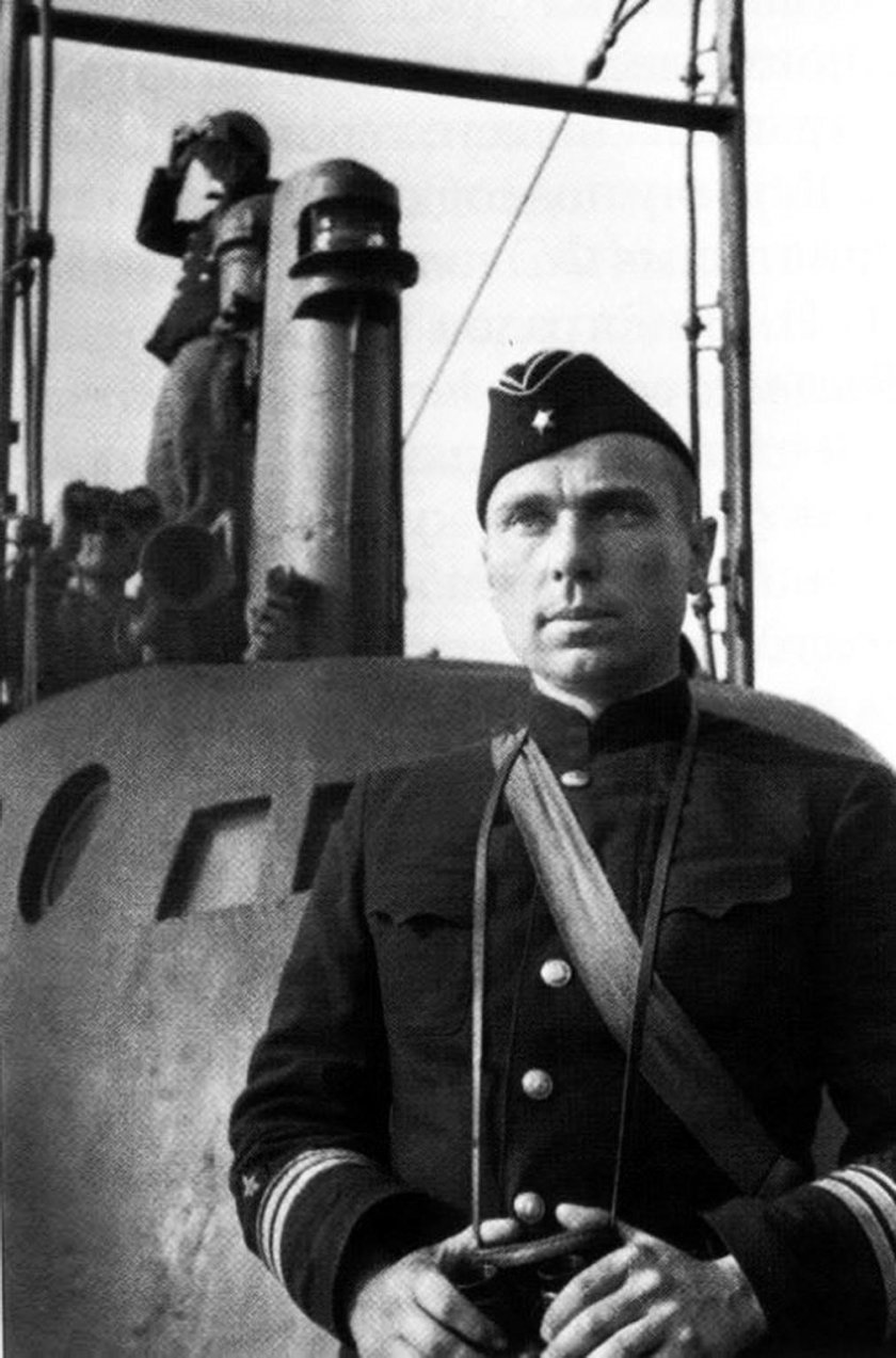Командир подводной лодки Лунин