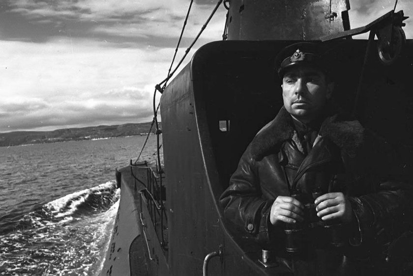Командир подводной лодки Лунин