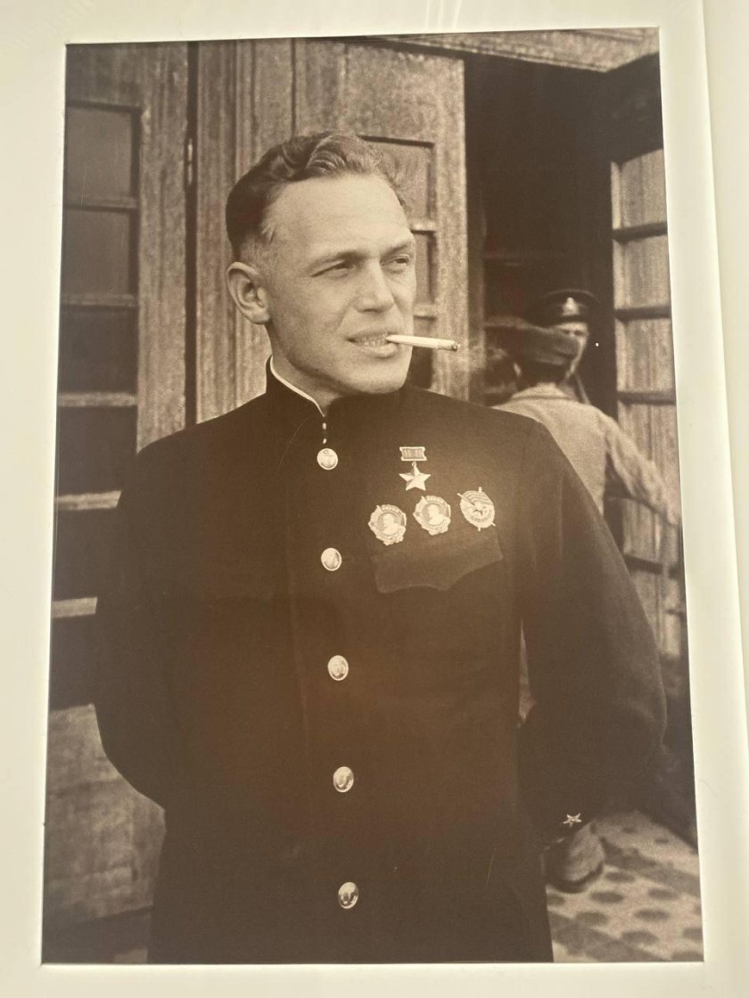 Евгений Халдей фотограф