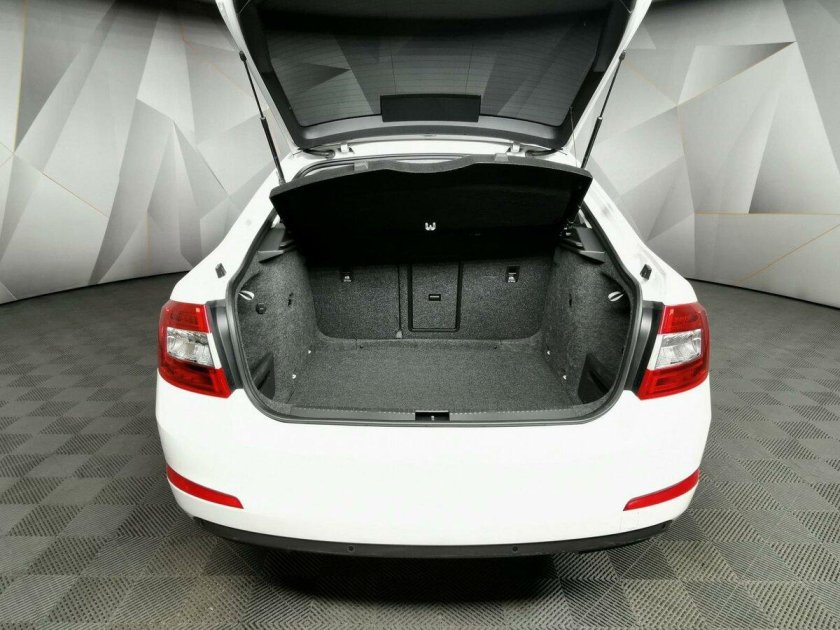 Skoda Octavia a7 лифтбек