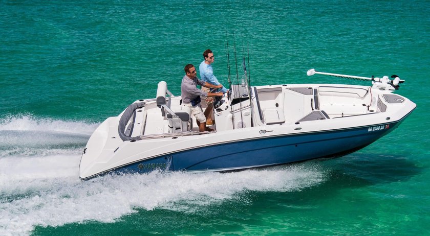 Лодка Ямаха 210