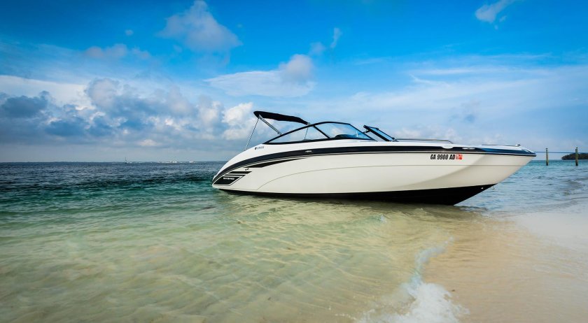 Катер Ямаха 240