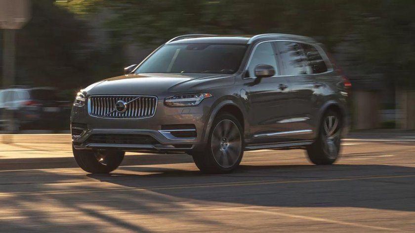 Вольво xc90 2020