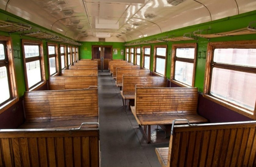 Электричка СССР внутри