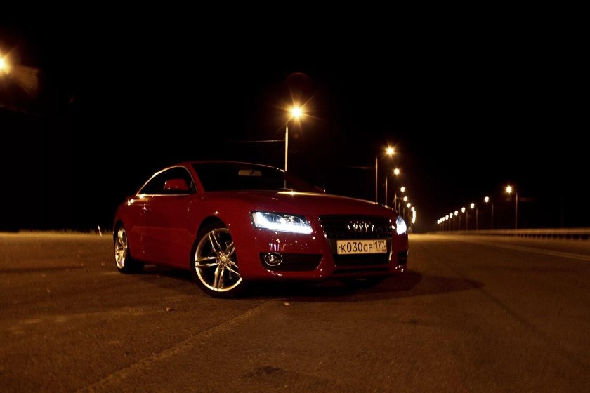 Ауди а6 с8 ночью