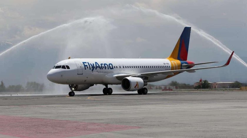 Армянская авиакомпания Flyarna