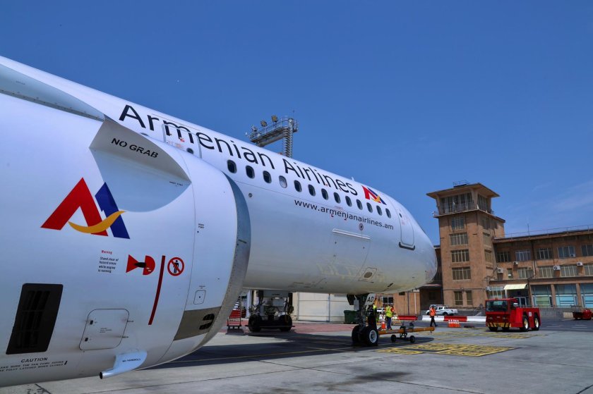 Armenia aircompany самолеты