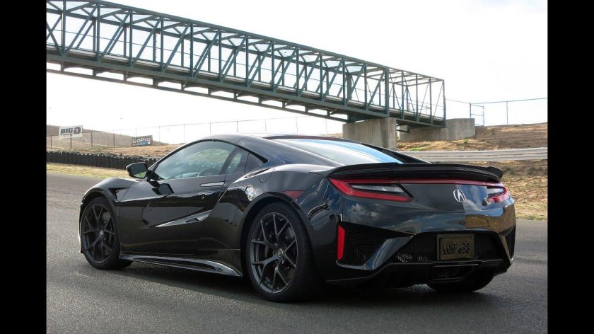 Акура 2017 NSX