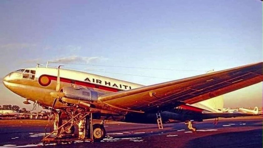 Boeing 307 stratoliner