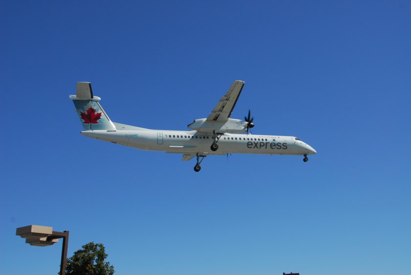 Dh8d Air Canada