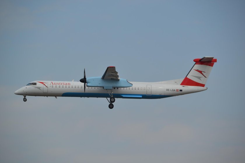 De Havilland Canada DHC-8-400