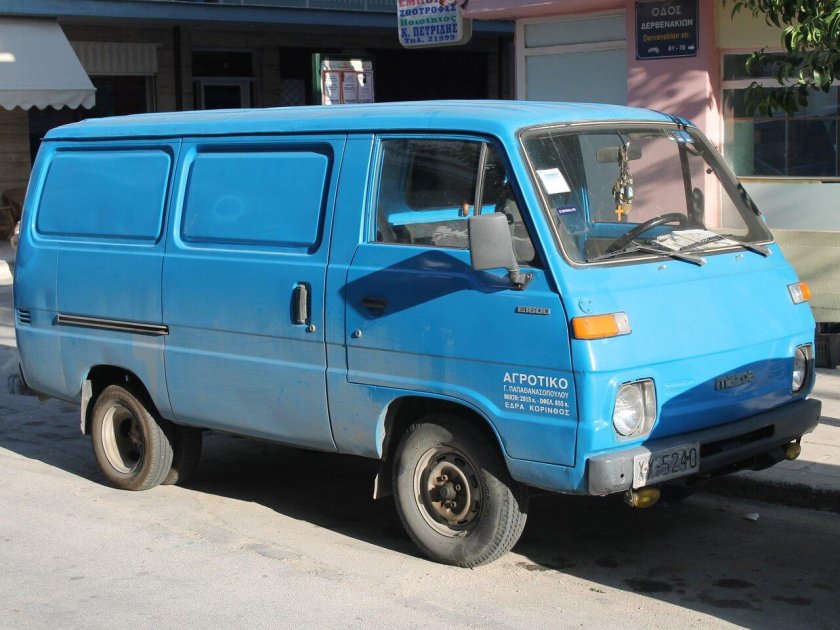 Mazda Bongo van