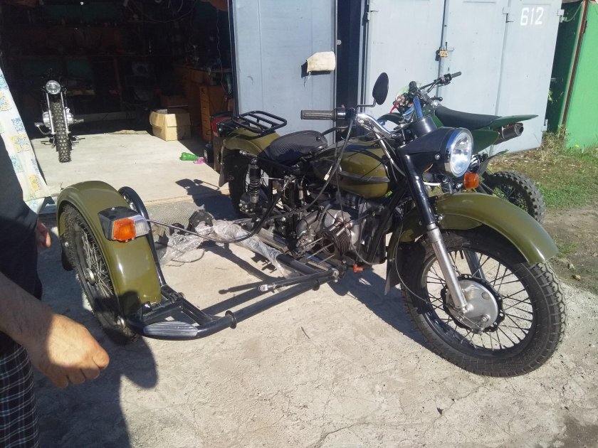 Мотоцикл Урал ИМЗ-8.103-10