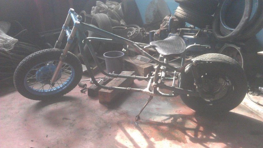 Мотоцикл Урал м 73