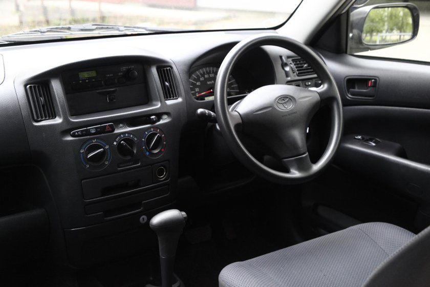 Toyota Probox 2013 салон