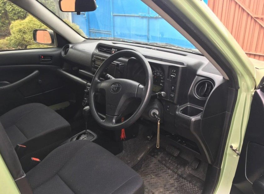 Toyota probox 2017 салон