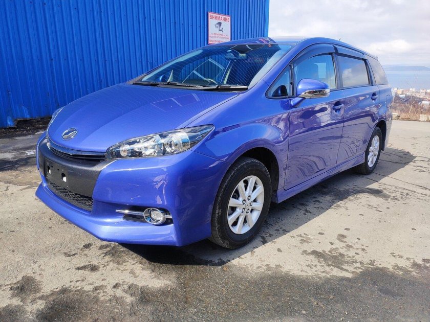 Toyota Wish 2018