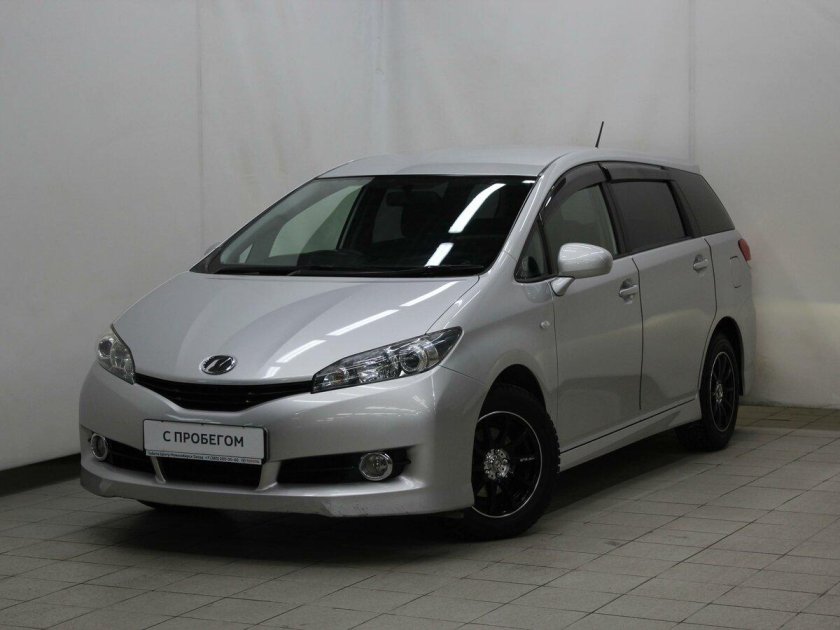 Toyota Wish 2011