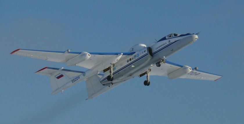 Самолёт геофизика м-55
