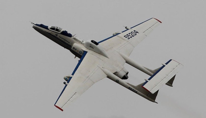 Самолёт геофизика м-55