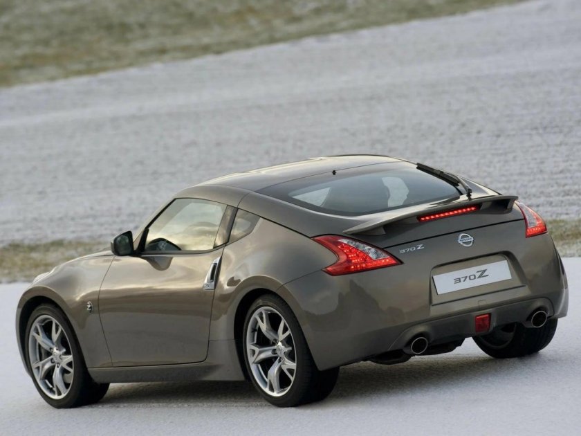 Nissan 370z Coupe