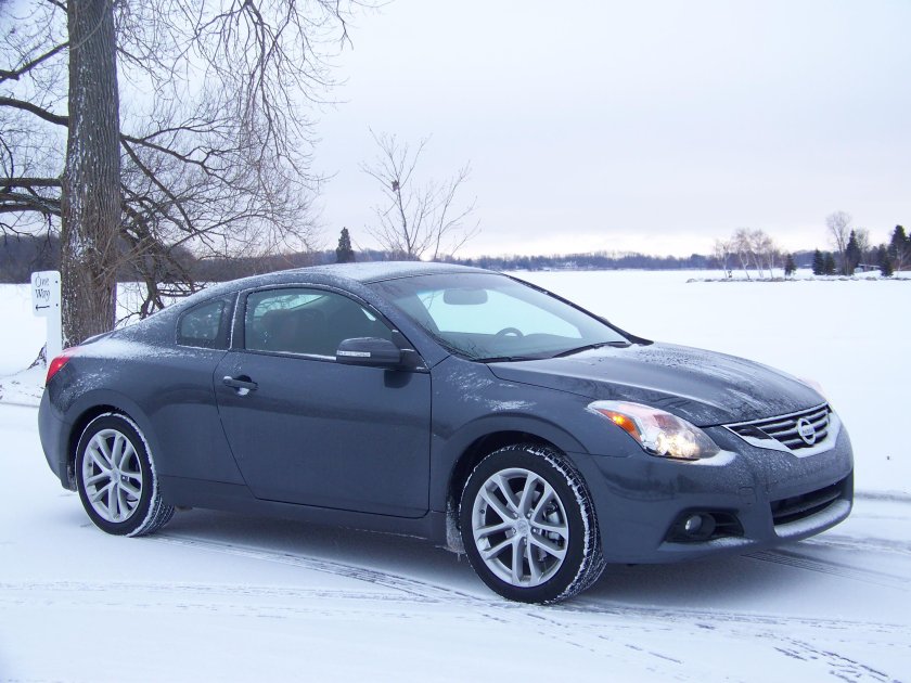Nissan Altima Coupe