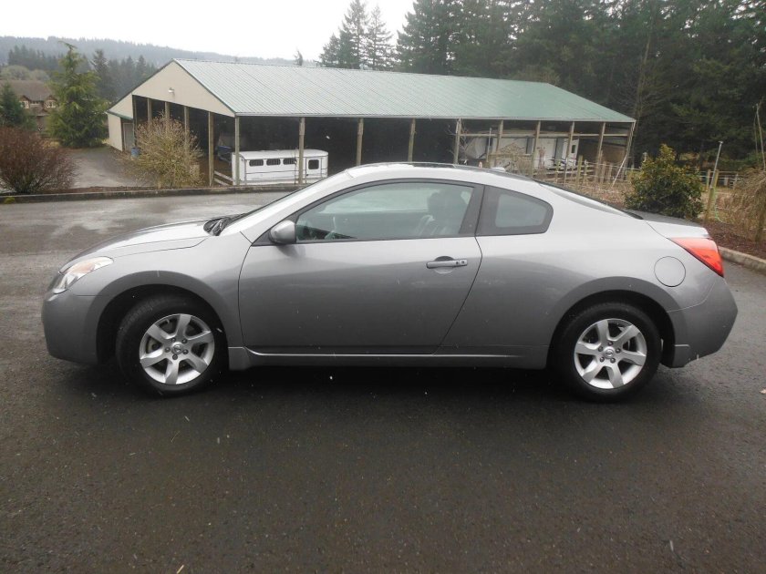 Nissan Altima 2007 купе