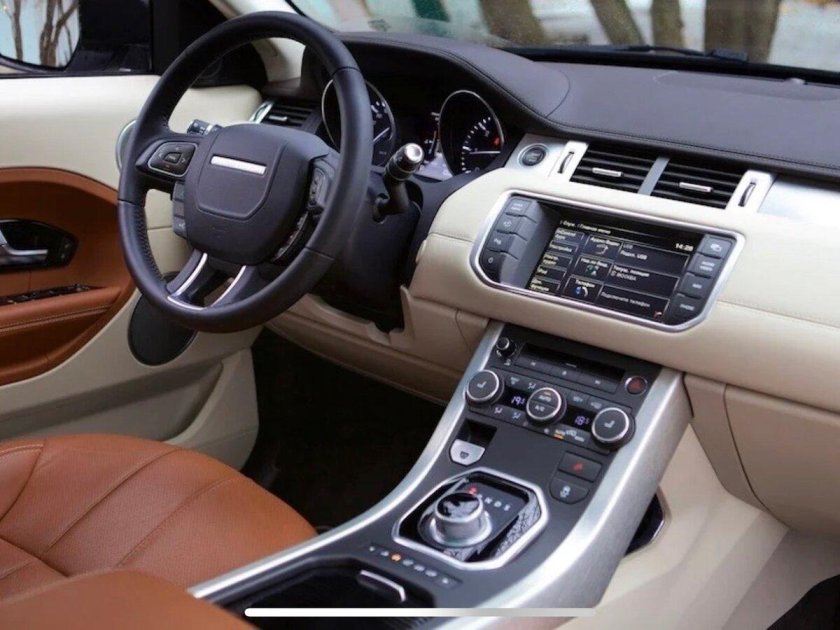 Land Rover Evoque 2021 салон
