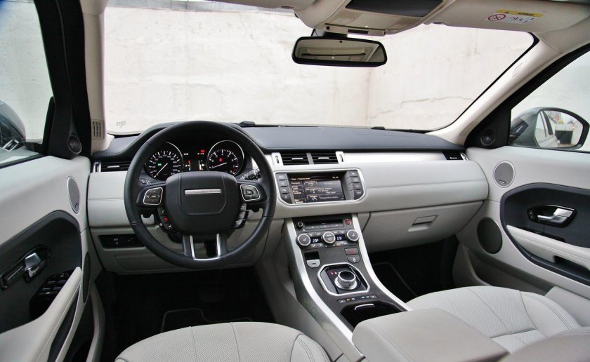 Range Rover Evoque салон