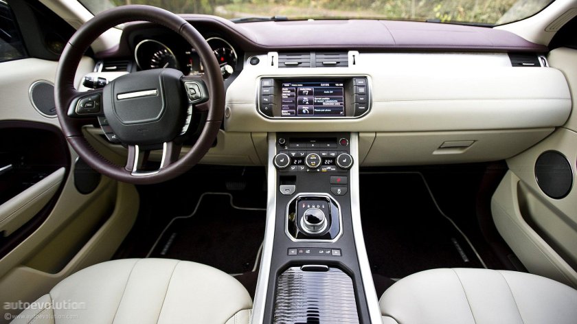 Range Rover Evoque 2018 салон