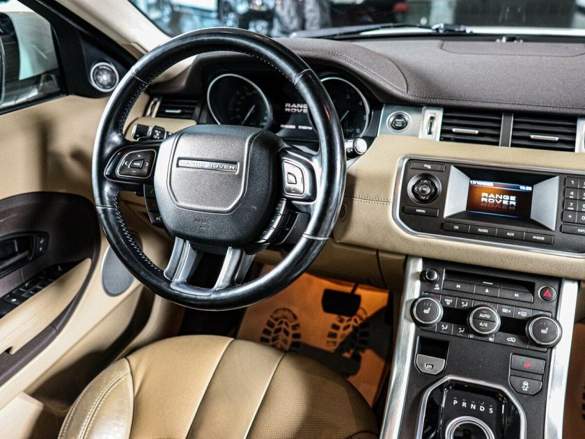 Land rover range evoque салон