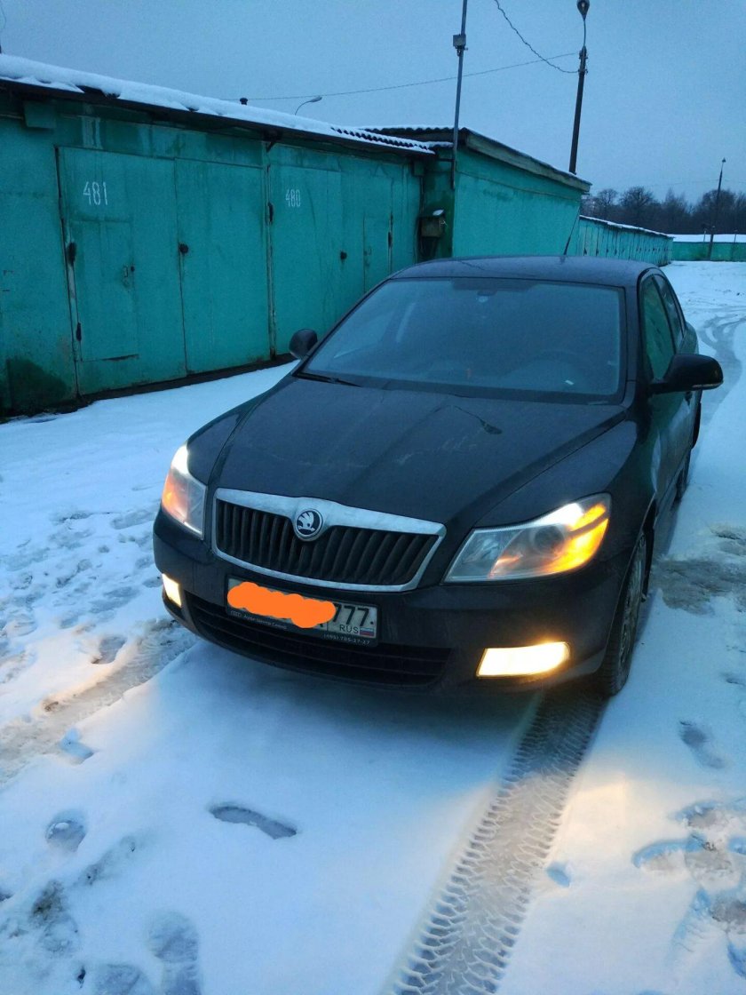 Габаритные огни Октавия а5