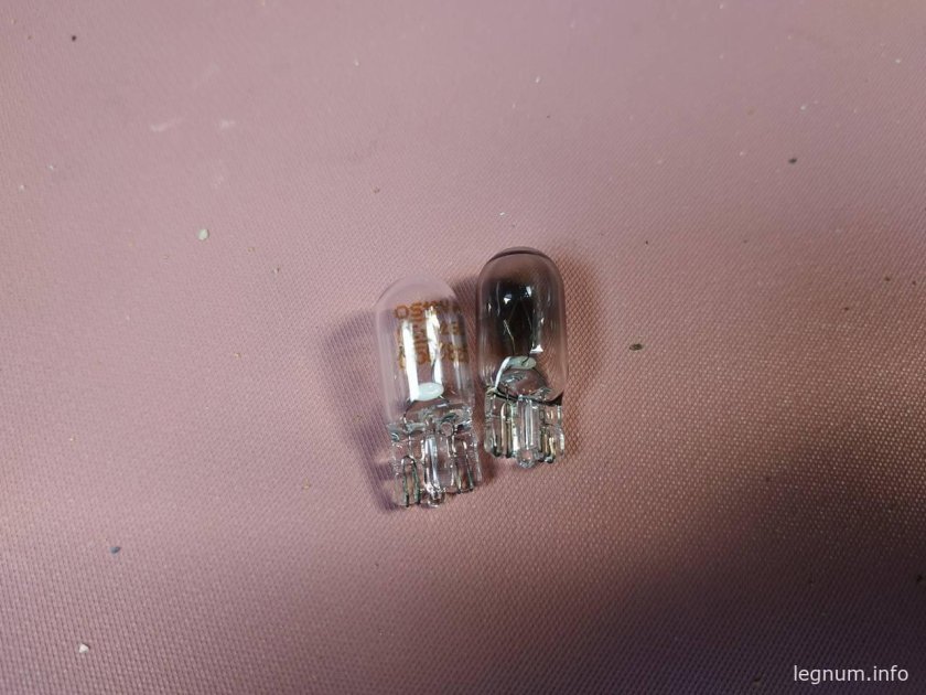 Лампочка габаритов Шкода Октавия а5