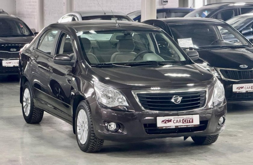 Chevrolet cobalt ravon r4