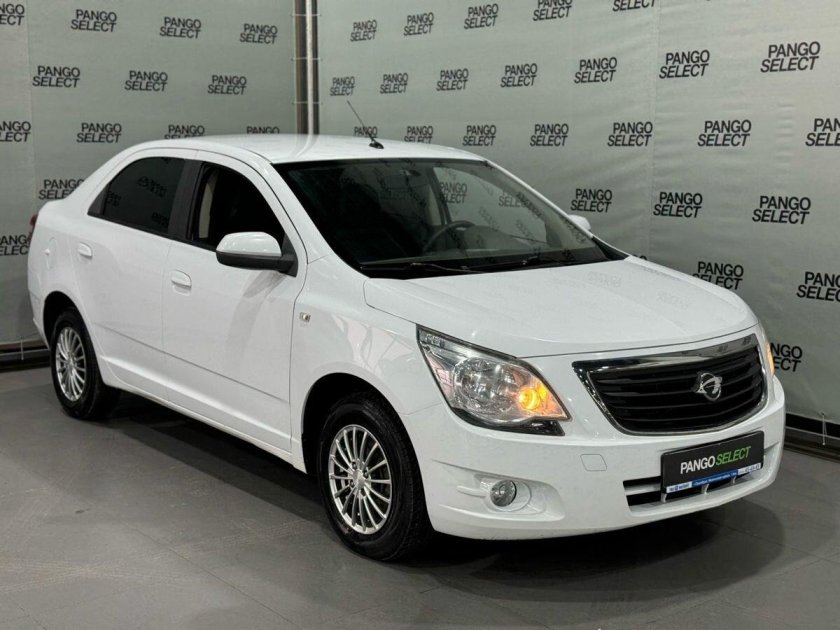 Chevrolet cobalt ii 2014